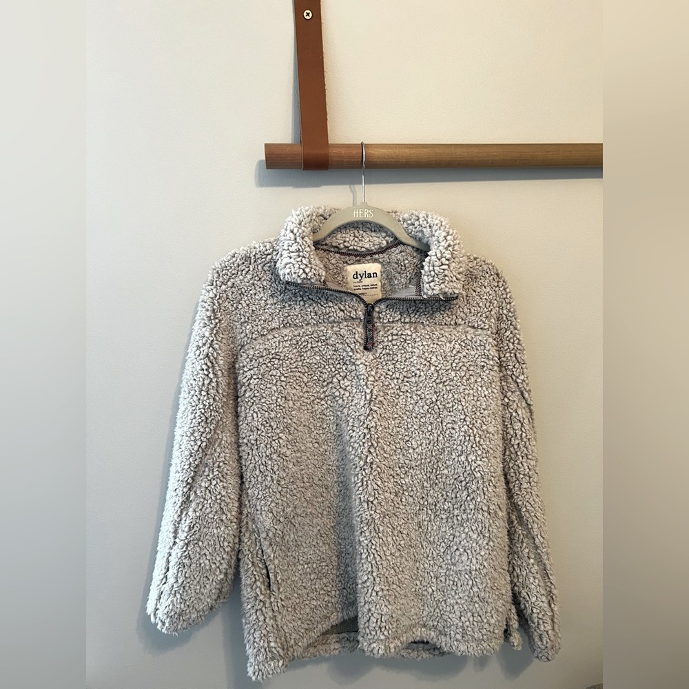 Dylan Sherpa Pull Over